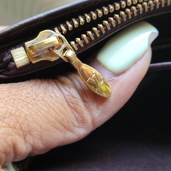 Louis Vuitton Vernis Sarah wallet - Picture 13 of 14